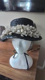 Dickens , hoedjes  , omslagdoeken  , bontkraagjes, Ophalen, Zo goed als nieuw, Historisch, Accessoires