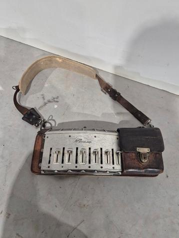 Syro wisselriem tram trein vintage conducteur beschikbaar voor biedingen