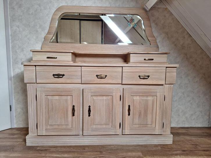 Massief eiken dressoir met spiegel, nieuwstaat! In Helmond!, Huis en Inrichting, Kasten | Dressoirs, Zo goed als nieuw, 150 tot 200 cm