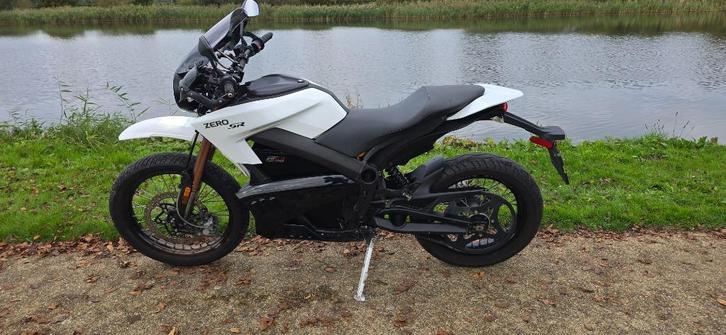 Zero DS ZF 12,5KW 2013, Motoren, Motoren | Overige merken, Particulier, Naked bike, meer dan 35 kW, Minimaal motorrijbewijs A1