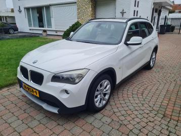 BMW X1 2.0 Sdrive AUTOMAAT, 2011 Wit beschikbaar voor biedingen