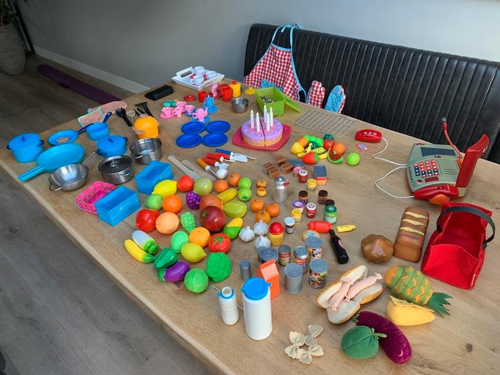 keuken speelgoed hele grote set. erg leuk. koopje, Kinderen en Baby's, Speelgoed | Overig, Zo goed als nieuw, Jongen of Meisje