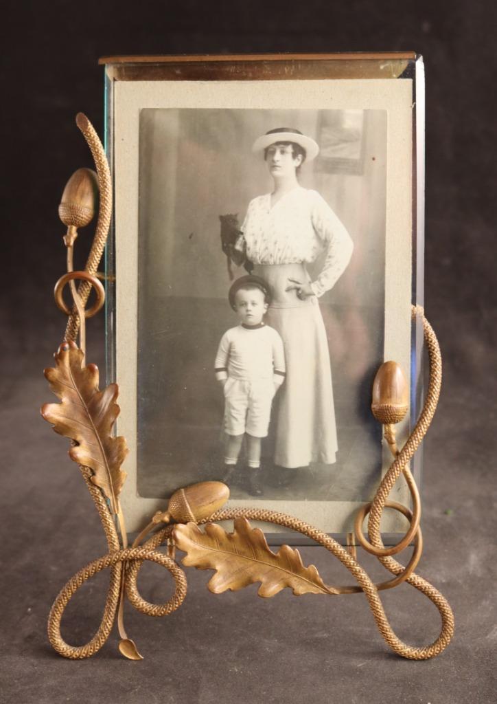 Antiek bronzen fotolijstje, Antiek en Kunst, Antiek | Woonaccessoires, Ophalen of Verzenden