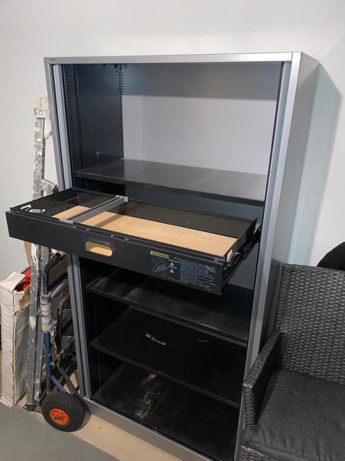 Ahrend roldeurkast 3 legplanken en 1 lade, Huis en Inrichting, Kasten | Roldeurkasten en Archiefkasten, Gebruikt, 150 tot 200 cm