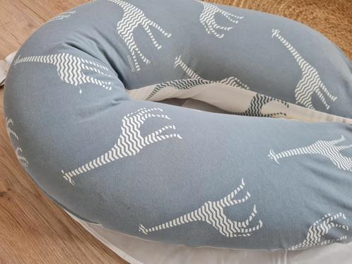 Voedingskussen merk Doomoo, Kinderen en Baby's, Babyvoeding en Toebehoren, Zo goed als nieuw, Voedingskussen, Ophalen