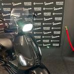 Vespa Sprint 50 4T E4 Glans zwart 2018/ Level10 1e eigenaar!, Ophalen, Maximaal 45 km/u, 49 cc, Zo goed als nieuw