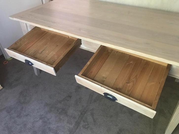 Massief handgemaakte grenen eettafel, Huis en Inrichting, Tafels | Eettafels, Zo goed als nieuw, 50 tot 100 cm, 150 tot 200 cm