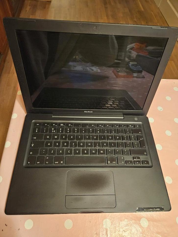 Apple MacBook 13-inch (2008) - voor onderdelen - met lader, Computers en Software, Apple Macbooks, Gebruikt, MacBook, 13 inch