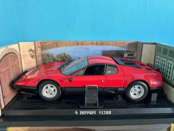 FERRARI 512BB 1:18 KYOSHO, Hobby en Vrije tijd, Modelauto's | 1:18, Zo goed als nieuw, Auto, Kyosho, Ophalen of Verzenden