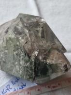 Kwarts met Chloriet, Verzamelen, Mineralen en Fossielen, Ophalen of Verzenden, Mineraal