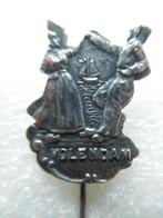 speldje Volendam dansend paar in klederdracht, Verzamelen, Speldjes, Pins en Buttons, Ophalen of Verzenden, Gebruikt, Overige onderwerpen