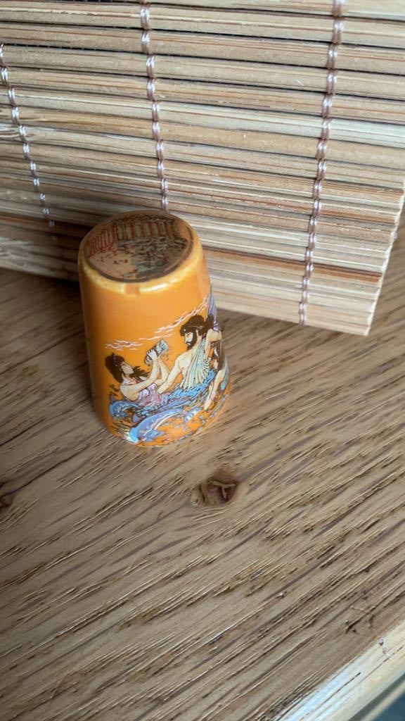 Greece vingerhoedje vingerhoedje vingerhoedjes, Verzamelen, Vingerhoedjes, Verzenden, Nieuw, Porselein, Buitenland