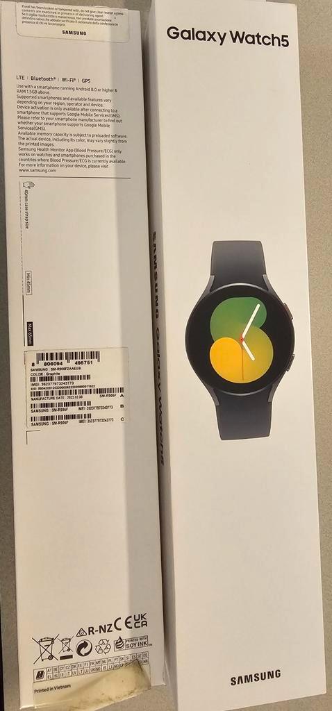 Samsung Galaxy Watch 5 - Nieuwstaat!, Sieraden, Tassen en Uiterlijk, Smartwatches, Zo goed als nieuw, Android, Zwart, Afstand