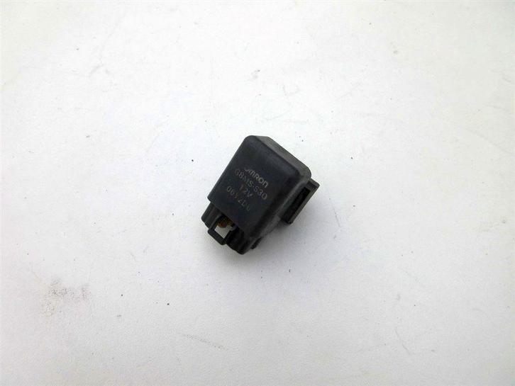 Suzuki GSX600F relais vier G8MS-S30 pins GSX 600 F relay 4P, Motoren, Accessoires | Overige, Gebruikt, Ophalen of Verzenden