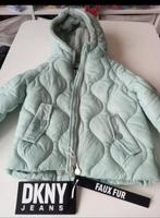 Dkny Baby jasje mint groen nieuw 18mnd €25, Kinderen en Baby's, Kinderkleding | Maat 104, Ophalen of Verzenden, Nieuw, Meisje