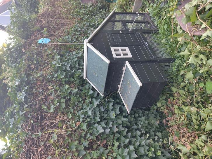 Mooi kippenhok, Dieren en Toebehoren, Pluimvee | Toebehoren, Zo goed als nieuw, Kippenhok of Kippenren, Ophalen