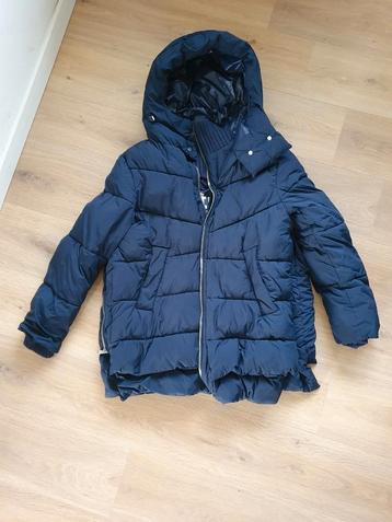 S. Oliver dikke jas maat l beschikbaar voor biedingen