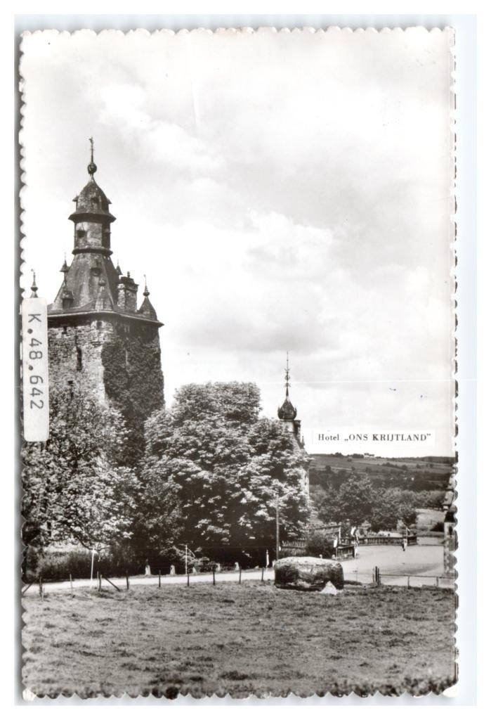 Epen, Kasteel Beusdael met gezicht op Hotel "Ons Krijtland", Ophalen of Verzenden, 1940 tot 1960, Ongelopen, Limburg