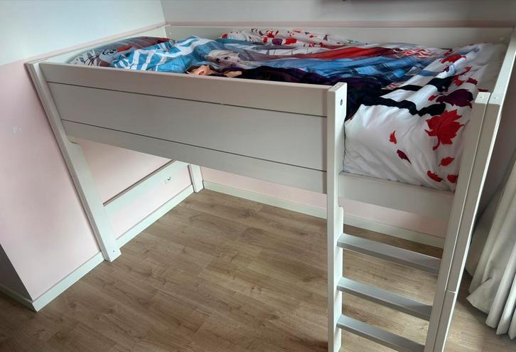 Lifetime halfhoogslaper, Kinderen en Baby's, Kinderkamer | Stapelbedden en Hoogslapers, Zo goed als nieuw, Halfhoogslaper, Ophalen