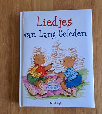Boek Liedjes van lang geleden  beschikbaar voor biedingen