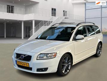 Volvo V50 1.6 D2 S/S Sport NAVI PSENSOR CRUISE 2 X SLEUTELS beschikbaar voor biedingen