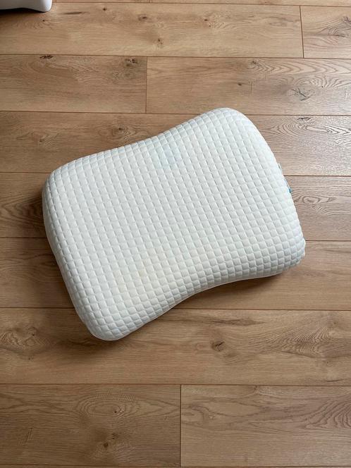 KLUBBSPORRE ergonomisch kussen, Huis en Inrichting, Slaapkamer | Beddengoed, Zo goed als nieuw, Kussen, Eenpersoons, Wit, Ophalen