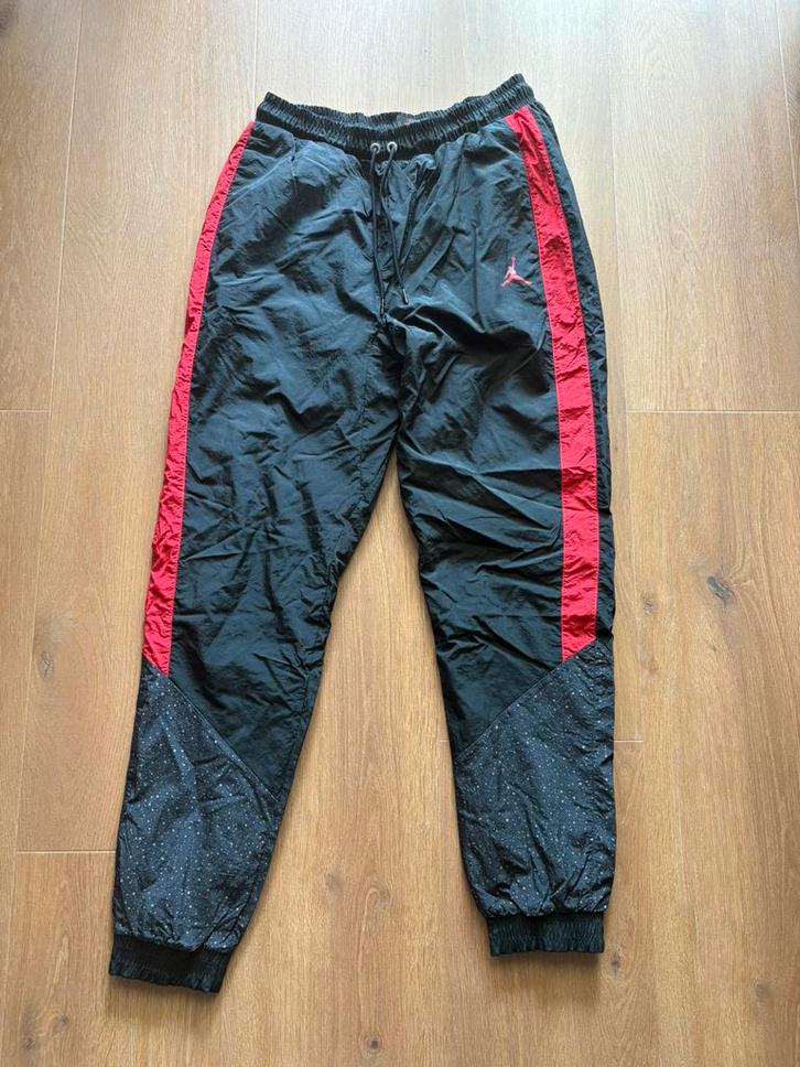 Jordan Track Pants Trainingsbroek tracky– Black/Red, Kleding | Heren, Sportkleding, Zo goed als nieuw, Overige typen, Maat 48/50 (M)
