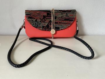 Justo j posh tasje oranje met flap beschikbaar voor biedingen