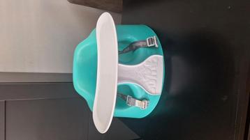 Bumbo floorseat met tafeltje  beschikbaar voor biedingen