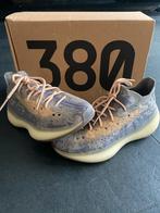 Yeezy 380 Nieuw - Maat 39, Ophalen of Verzenden, Nieuw, Overige kleuren