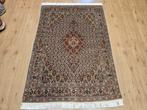 Vintage handgeknoopt perzisch tapijt tabriz 50raj met zijde, Info@SlatsAntiek.nl, 100 tot 150 cm, Perzisch, Ophalen of Verzenden