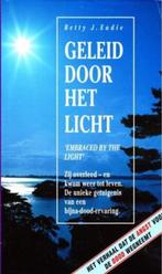 Eadie - Geleid door het licht, Boeken, Ophalen, Zo goed als nieuw, Spiritualiteit algemeen, Achtergrond en Informatie