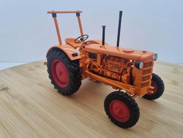 Minichamps Hanomag R28 1953 1:18 Nieuw in doos  beschikbaar voor biedingen