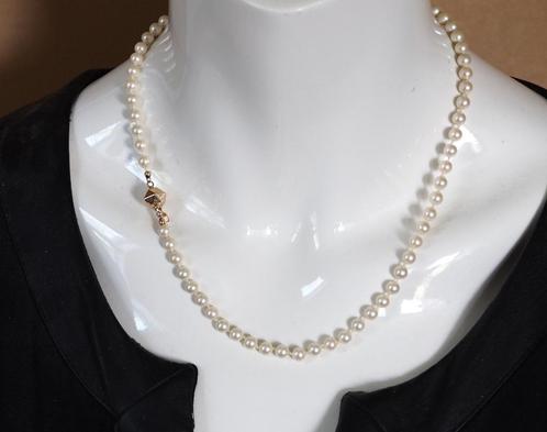 Parelcollier met gouden slot, Sieraden, Tassen en Uiterlijk, Antieke sieraden, Ketting, Goud, Ophalen of Verzenden