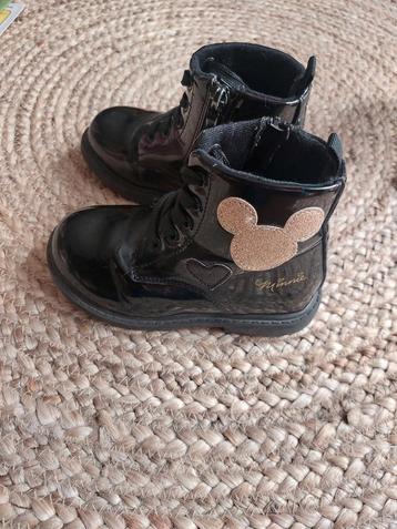 🌞 Zwarte lak Minnie Mouse laarzen maat 27 z.g.a.n.  beschikbaar voor biedingen