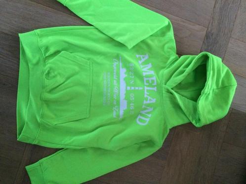 Gave zgan felgroene Hoodie Ameland 122/128, Kinderen en Baby's, Kinderkleding | Maat 122, Zo goed als nieuw, Jongen of Meisje
