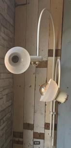 VINTAGE RETRO:ANVIA 2 ARMIGE OFF WHITE METALEN BOOGWANDLAMP, Ophalen of Verzenden, Gebruikt, Metaal, Vintage Retro