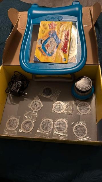 Xoomy tekentafel inclusief originele tekenbladen
Verzendkost beschikbaar voor biedingen