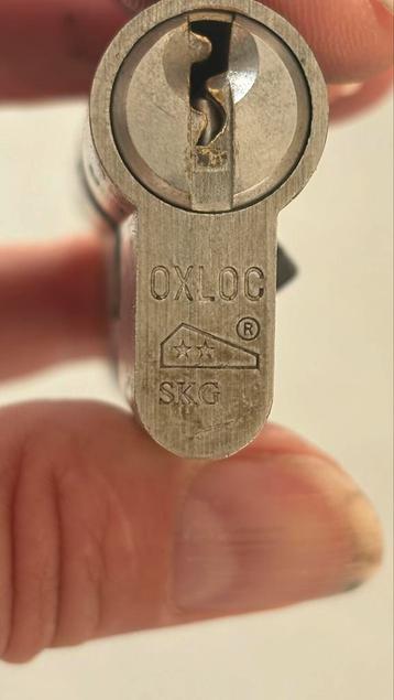 Cinderslot Oxloc 4 stuks SKG 2 sterren beschikbaar voor biedingen