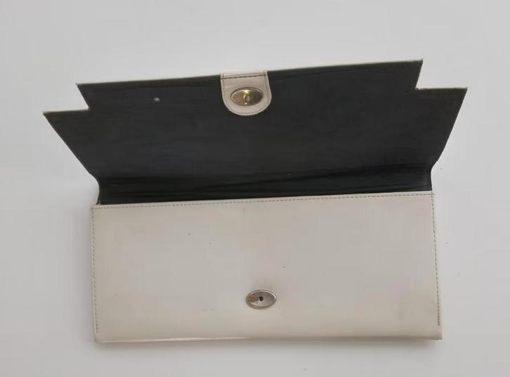 Jaren 60 vintage clutch, Sieraden, Tassen en Uiterlijk, Tassen | Damestassen, Gebruikt, Handtas, Beige, Verzenden