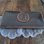 Bronzen Sigarettendoos 20x10 cm groot, Antiek en Kunst, Antiek | Koper en Brons, Ophalen of Verzenden