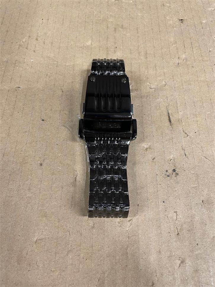 Iron man horloge - LED digitaal horloge zwart, Sieraden, Tassen en Uiterlijk, Sporthorloges, Zo goed als nieuw, iOS, Zwart, Ophalen of Verzenden