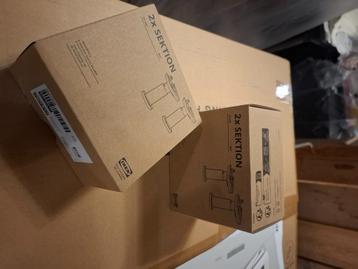GRATIS nieuwe keukenkast pootjes SEKTION van ikea.  beschikbaar voor biedingen
