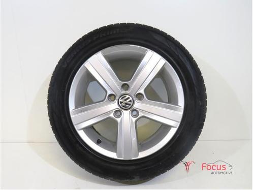 Velg + Band van een Volkswagen Golf, Auto-onderdelen, Banden en Velgen, Personenwagen, Gebruikt, Ophalen of Verzenden