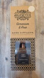 Geur diffuser met stokjes - Geranium & Rose, Ophalen of Verzenden, Nieuw, Minder dan 25 cm