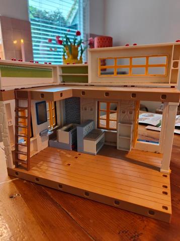 Playmobil Camper + Losse Onderdelen beschikbaar voor biedingen