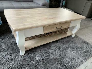 Als nieuwe massief eiken Queen Ann salontafel beschikbaar voor biedingen
