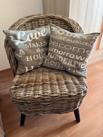Rotan fauteuil 