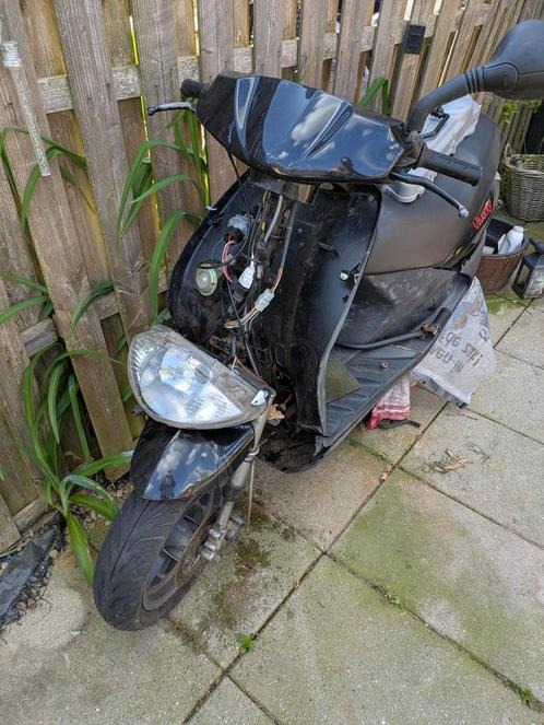 Peugeot vivacity, Fietsen en Brommers, Brommeronderdelen | Algemeen, Ophalen of Verzenden