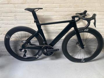 Canyon Aeroad CF SLX 8 DISC DI2 beschikbaar voor biedingen